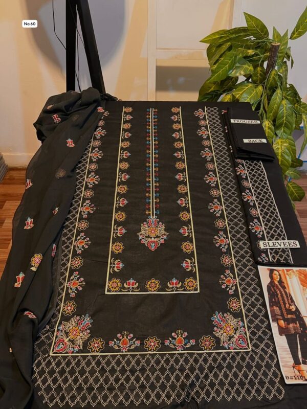 EID COLLECTION 2025 LAWN 9070
