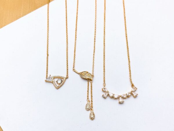Imported locket in real stones fine Quality single piece