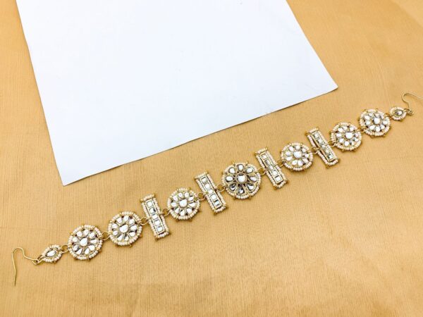 Very beautiful kundan shesh Patti in fine quality