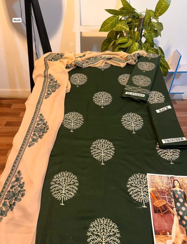EID COLLECTION 2025 LAWN 9070