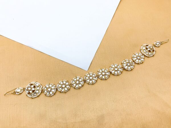 Very beautiful kundan shesh Patti in fine quality