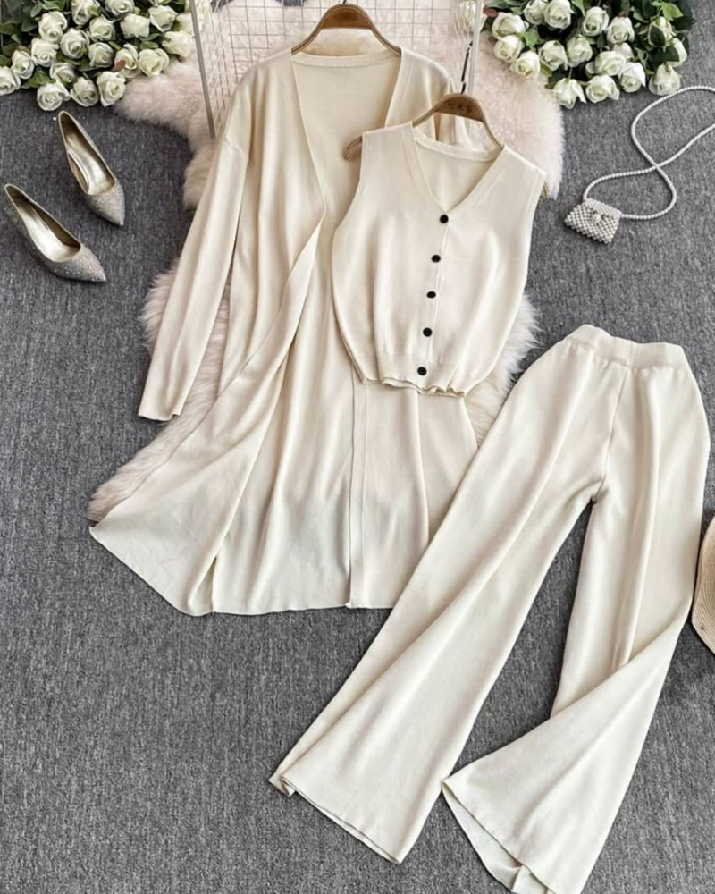 Long Gown Style 3-Pcs Winter Co-Ord Suit - Image 4