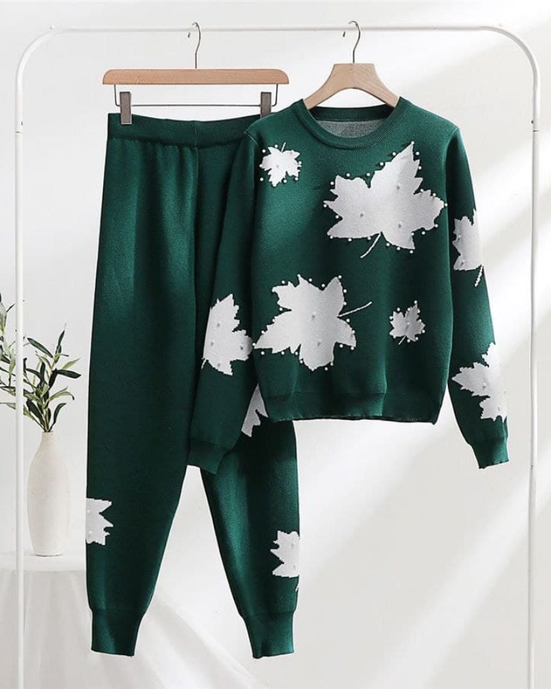 Leaf Printed Pearls Work Style 2-Pcs Winter Tracksuit
